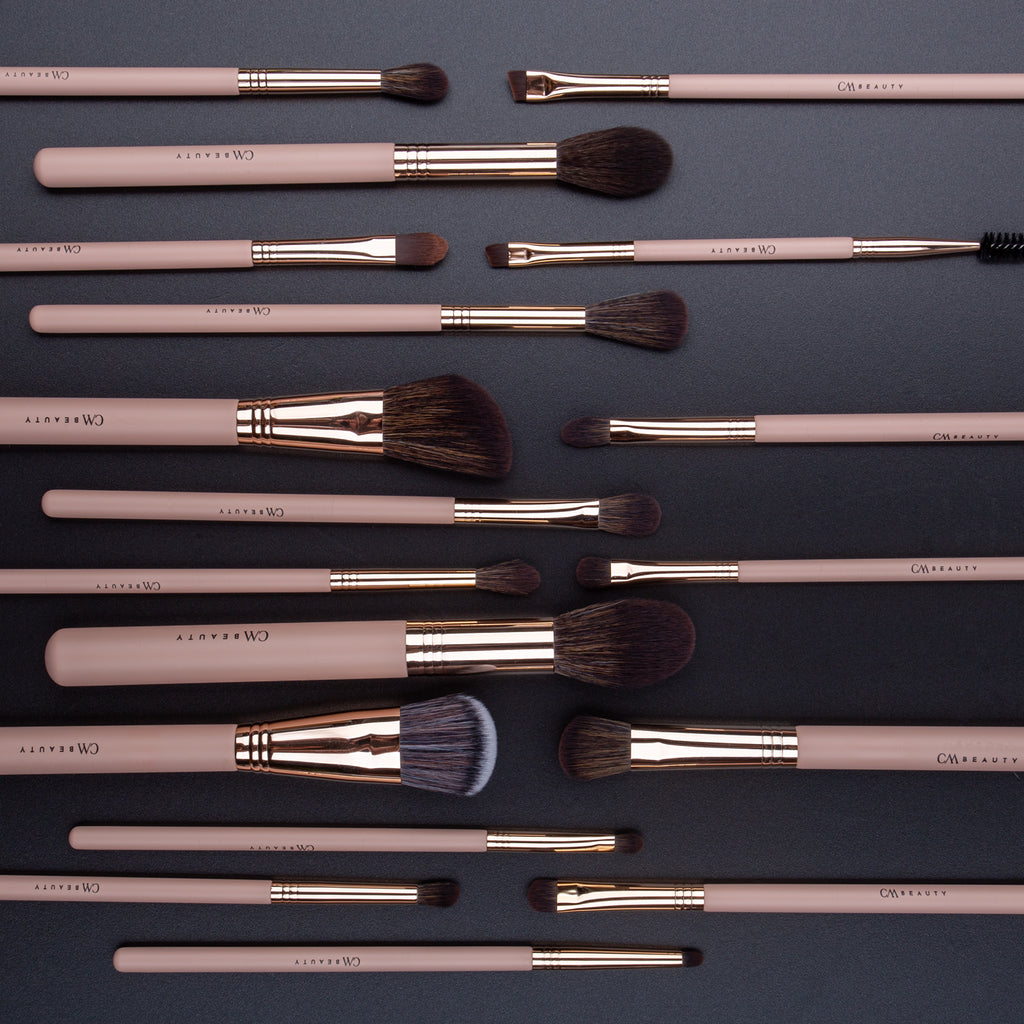 Set 18 pensule machiaj profesionale Nude Glow