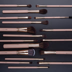 Set 18 pensule machiaj profesionale Nude Glow